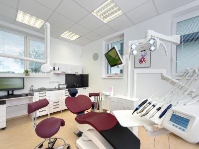 DentalCare Clinic přijme absolventku stomatologie do týmu